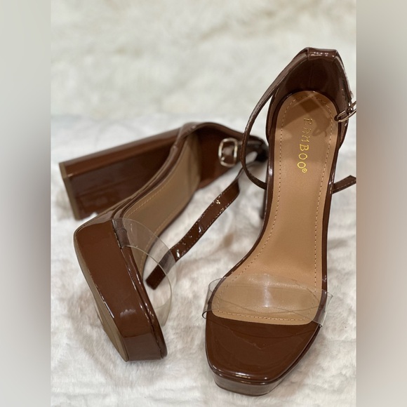 Clear Two-Piece Platform Sandals - Picture 2 of 5